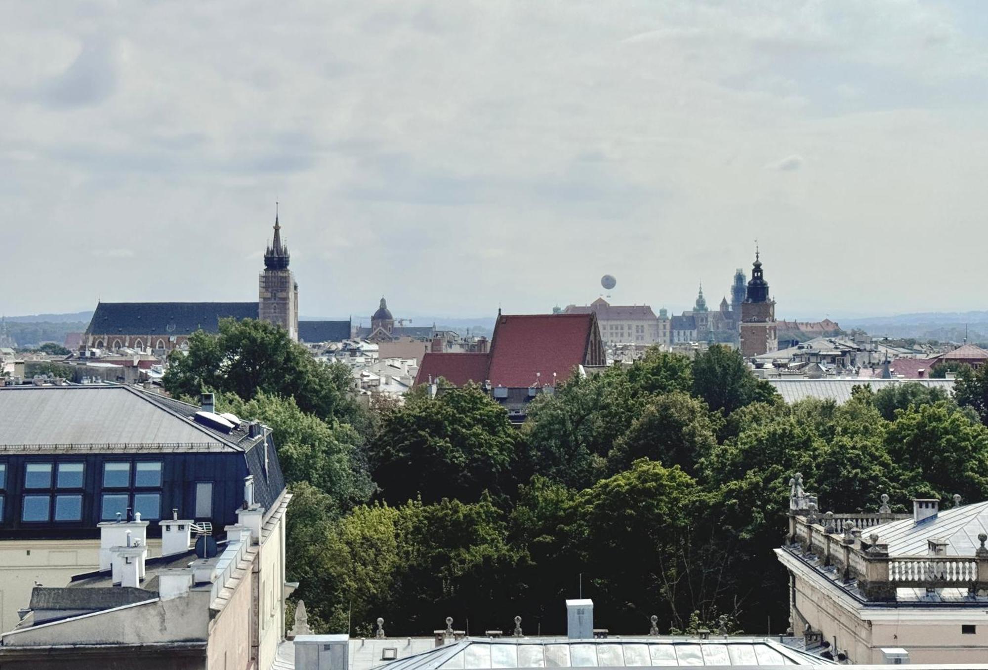 Penthouse Skyline - Loftaffair Apartment Krakow Luaran gambar